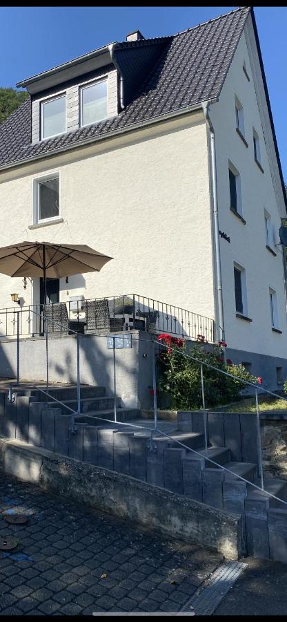 Apartamento Ferienhaus Auszeit Bad Bertrich Exterior foto